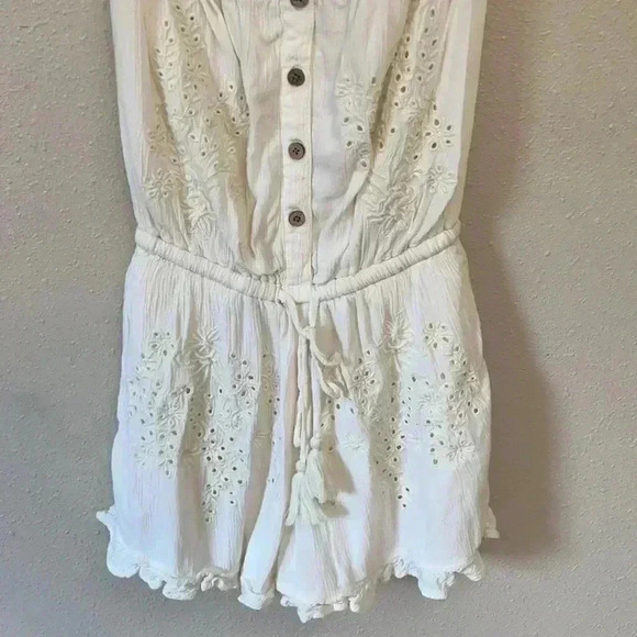 AMERICAN EAGLE Women’s Romper - Picture 3 of 8